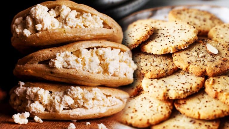 Découvrez comment créer des cookies à la feta et aux olives qui éblouiront vos invités