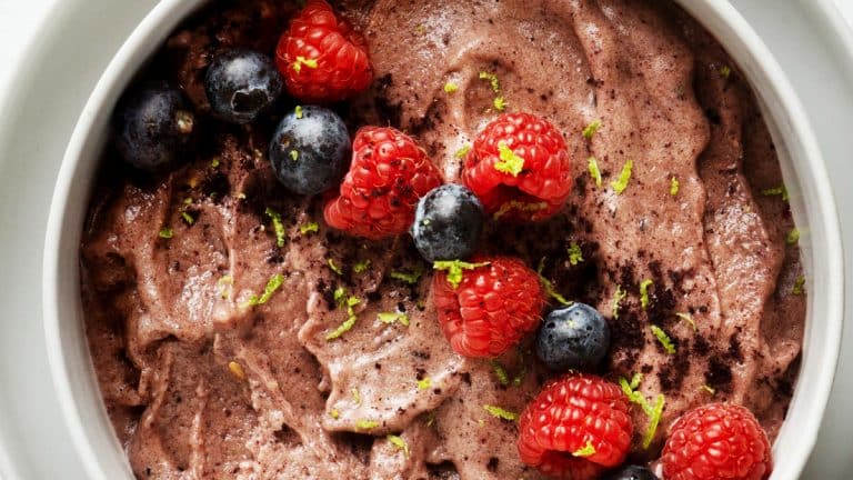 Voici comment réaliser un succulent pudding de chia au chocolat et beurre de cacahuète pour régaler vos papilles