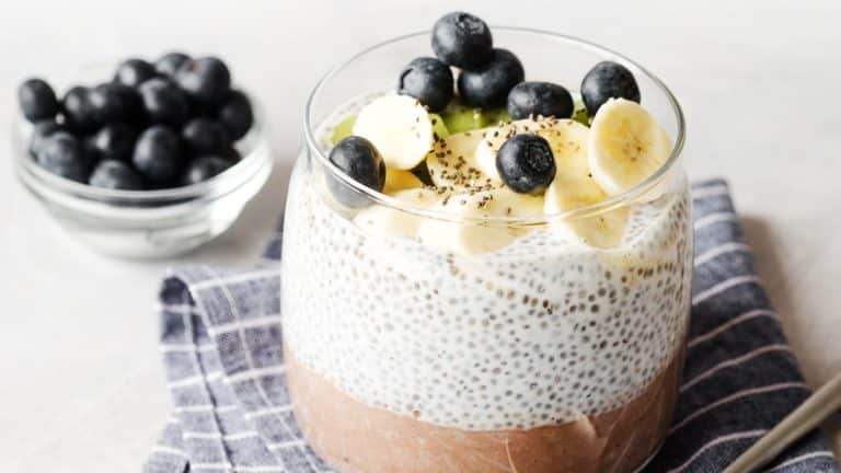 Comment préparer un délicieux pudding de chia aux pistaches pour égayer vos matinées ?