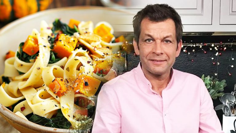 La courge spaghetti dans une recette réconfortante de Laurent Mariotte, parfaite pour les soirées d’automne