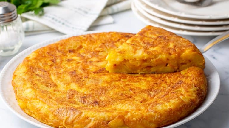 Redécouvrez les plaisirs d’automne avec cette tortilla de chou blanc et courge