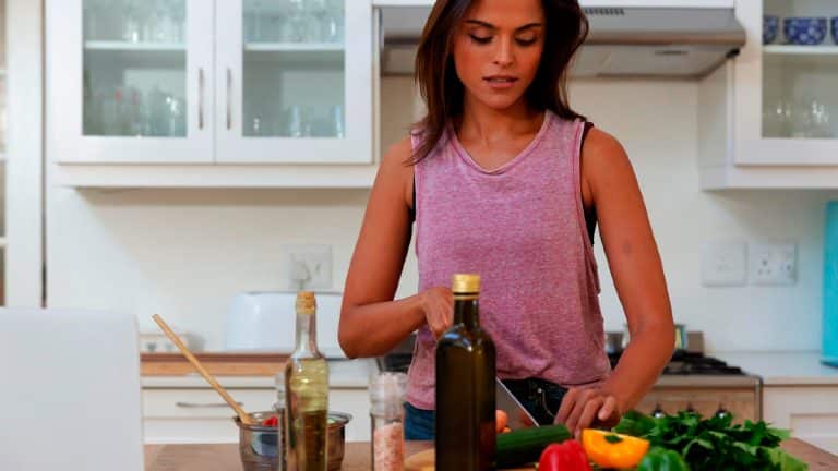 Ce condiment quotidien qui pourrait devenir votre meilleur allié pour développer vos muscles