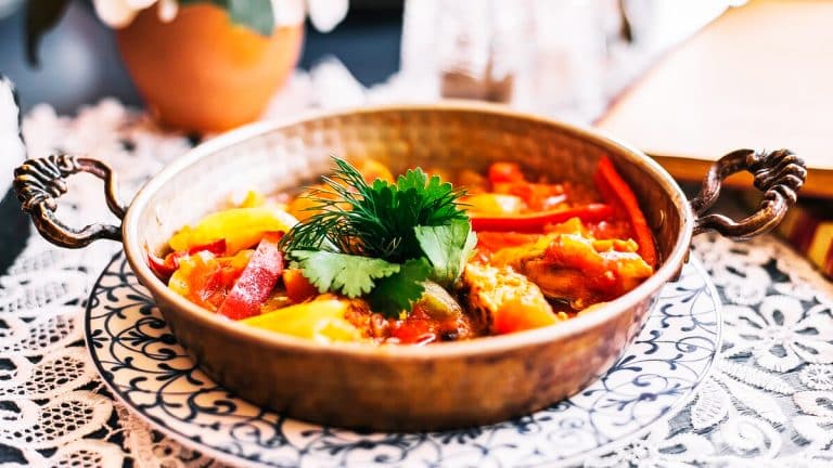 Découvrez comment ravir vos papilles avec un tajine végétarien aux légumes d’automne