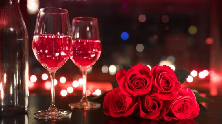 Des secrets pour rendre votre soirée de Saint-Valentin à la fois sensuelle et délicieuse